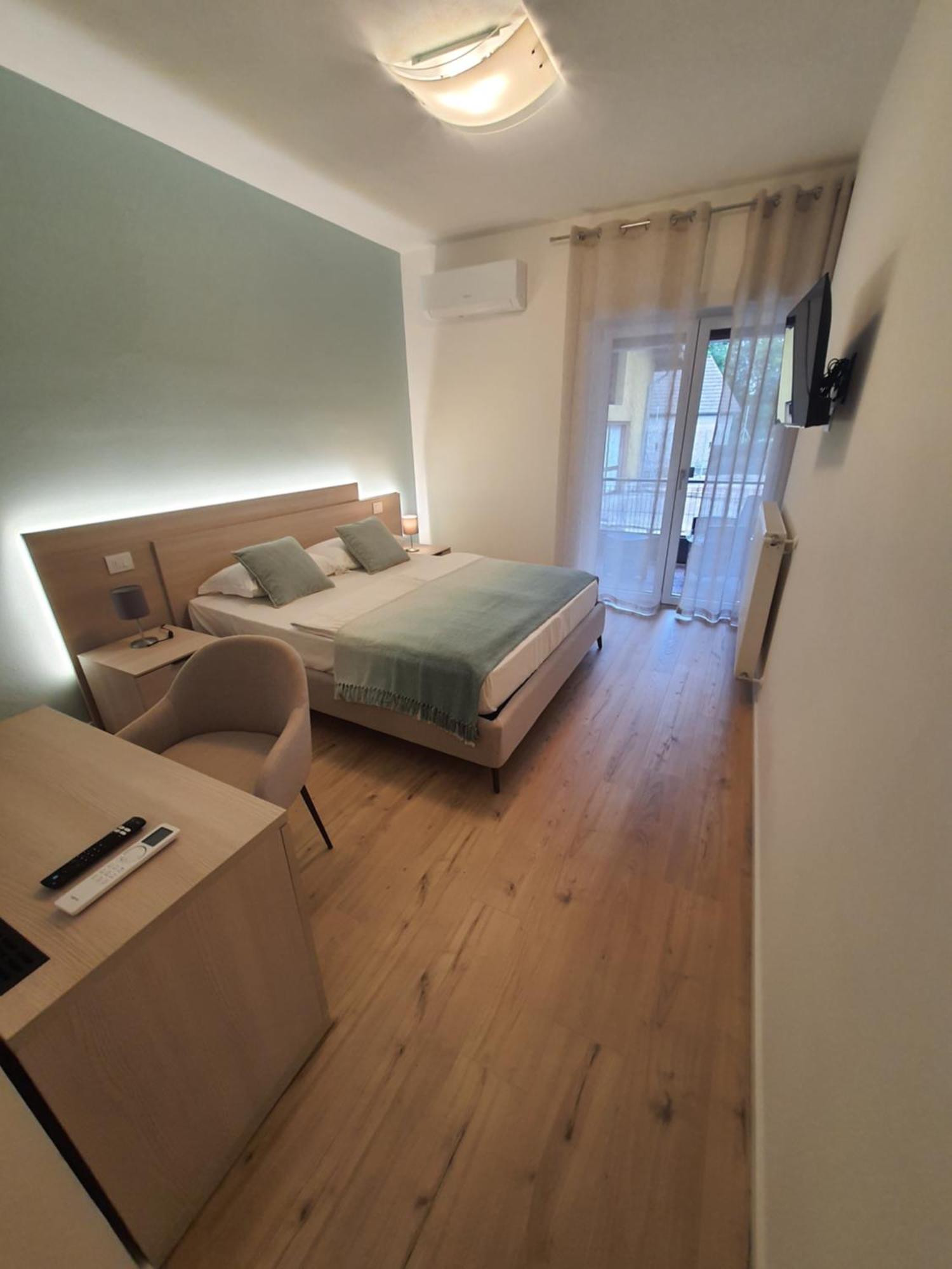 Al Boschetto Rooms Puos dʼAlpago Esterno foto